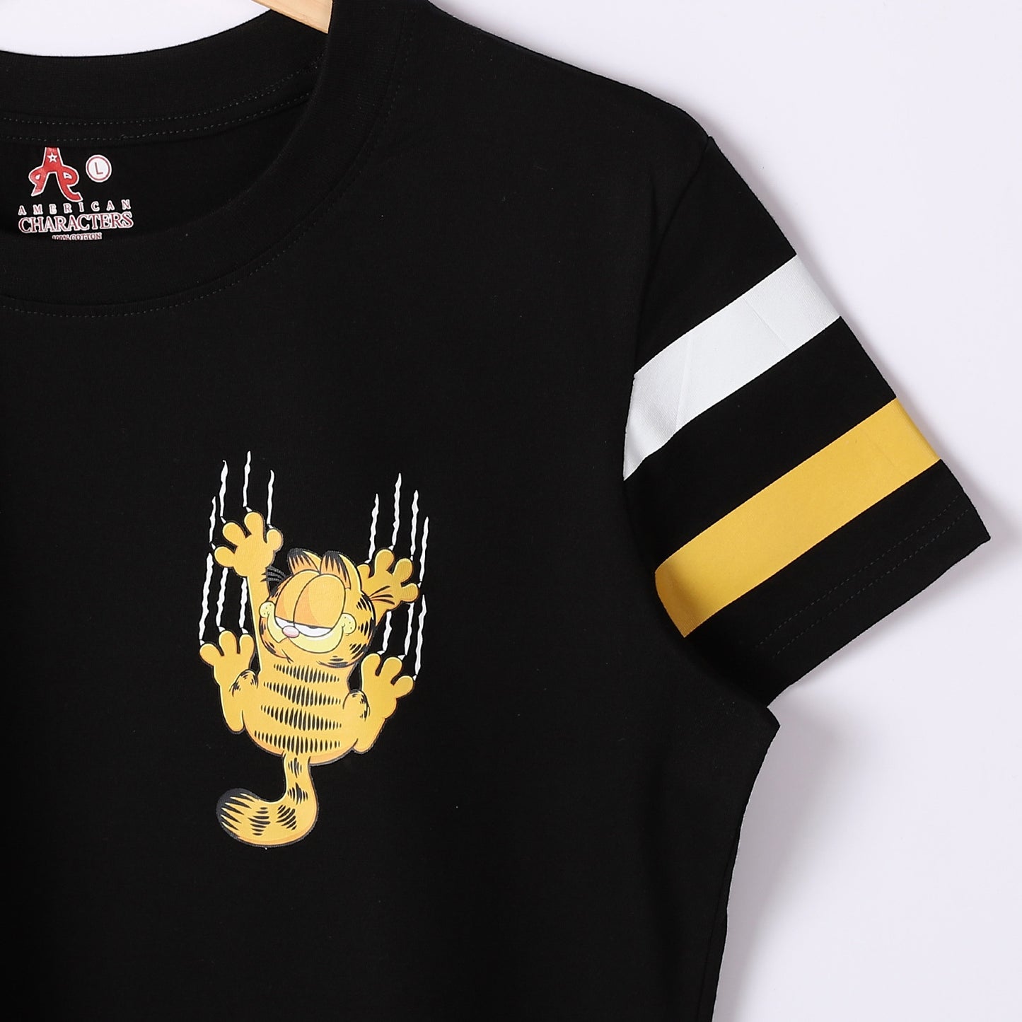 Garfield Women Short Sleeve Tee